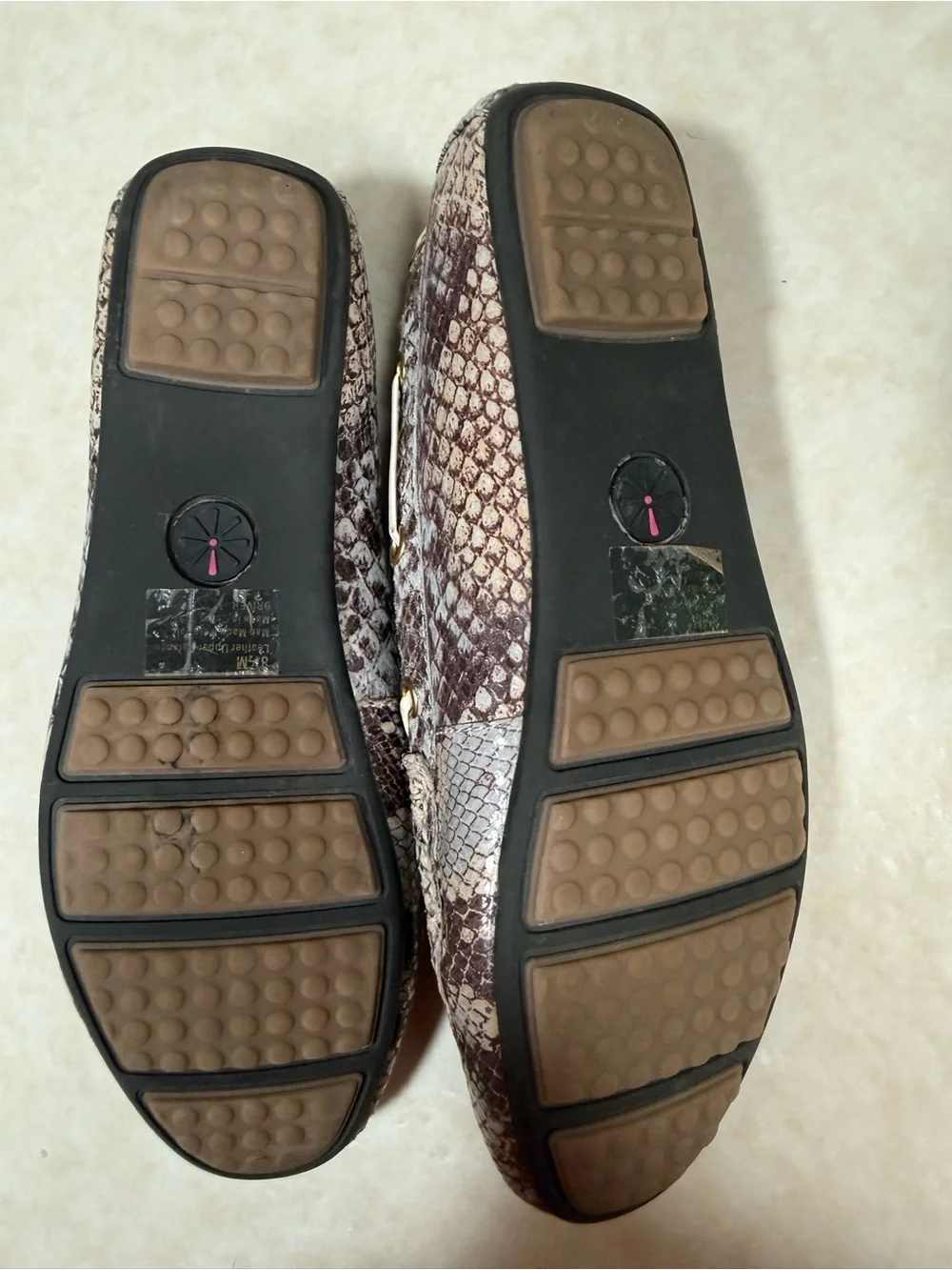 Isaac Mizrahi Live! Womens  Snake Skin Leather Moccasin Slip On Shoes 8.5